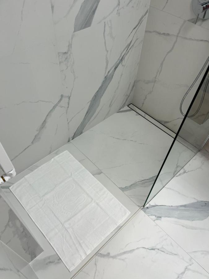 Warsaw Home Suites 외부 사진
