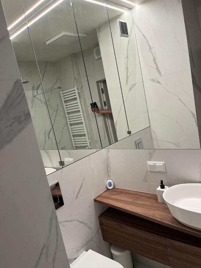 Warsaw Home Suites 외부 사진