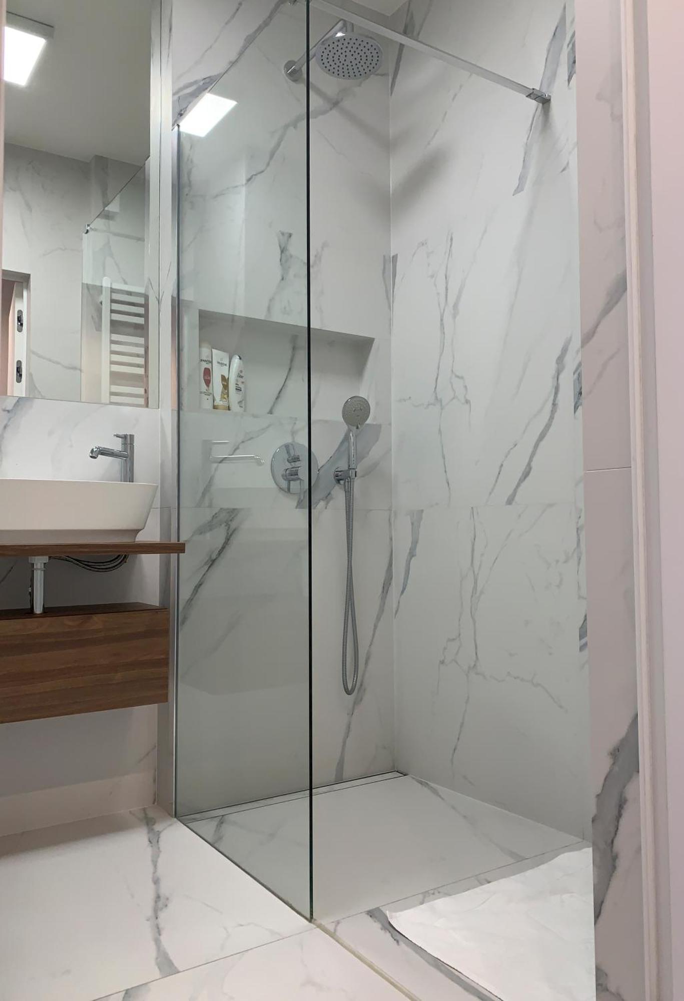 Warsaw Home Suites 외부 사진