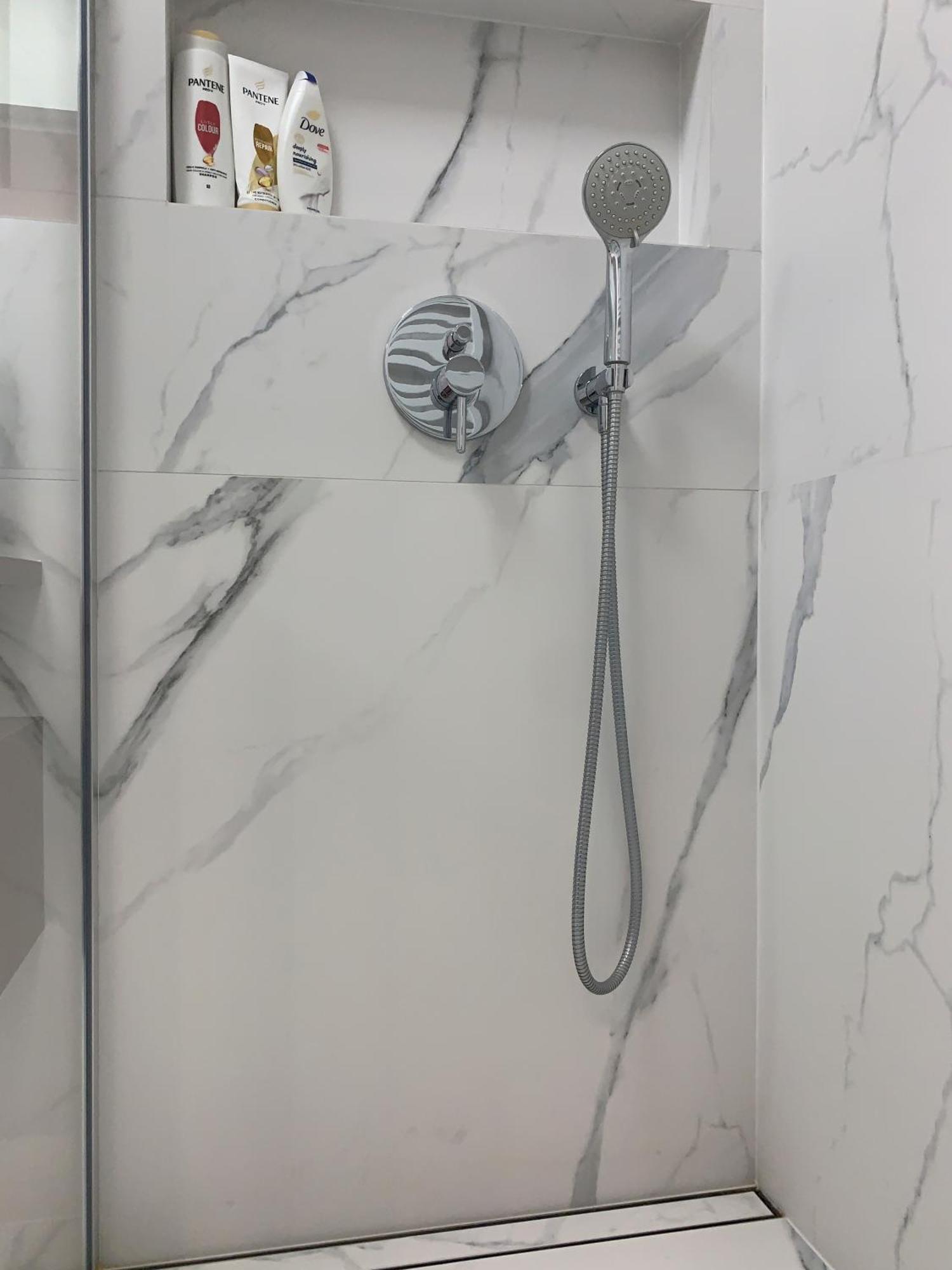 Warsaw Home Suites 외부 사진