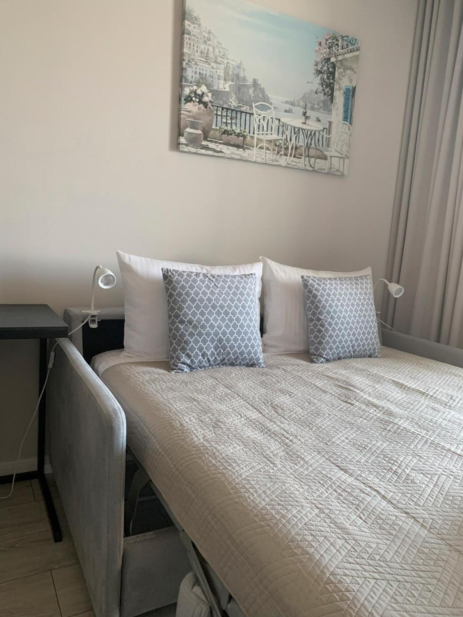 Warsaw Home Suites 외부 사진